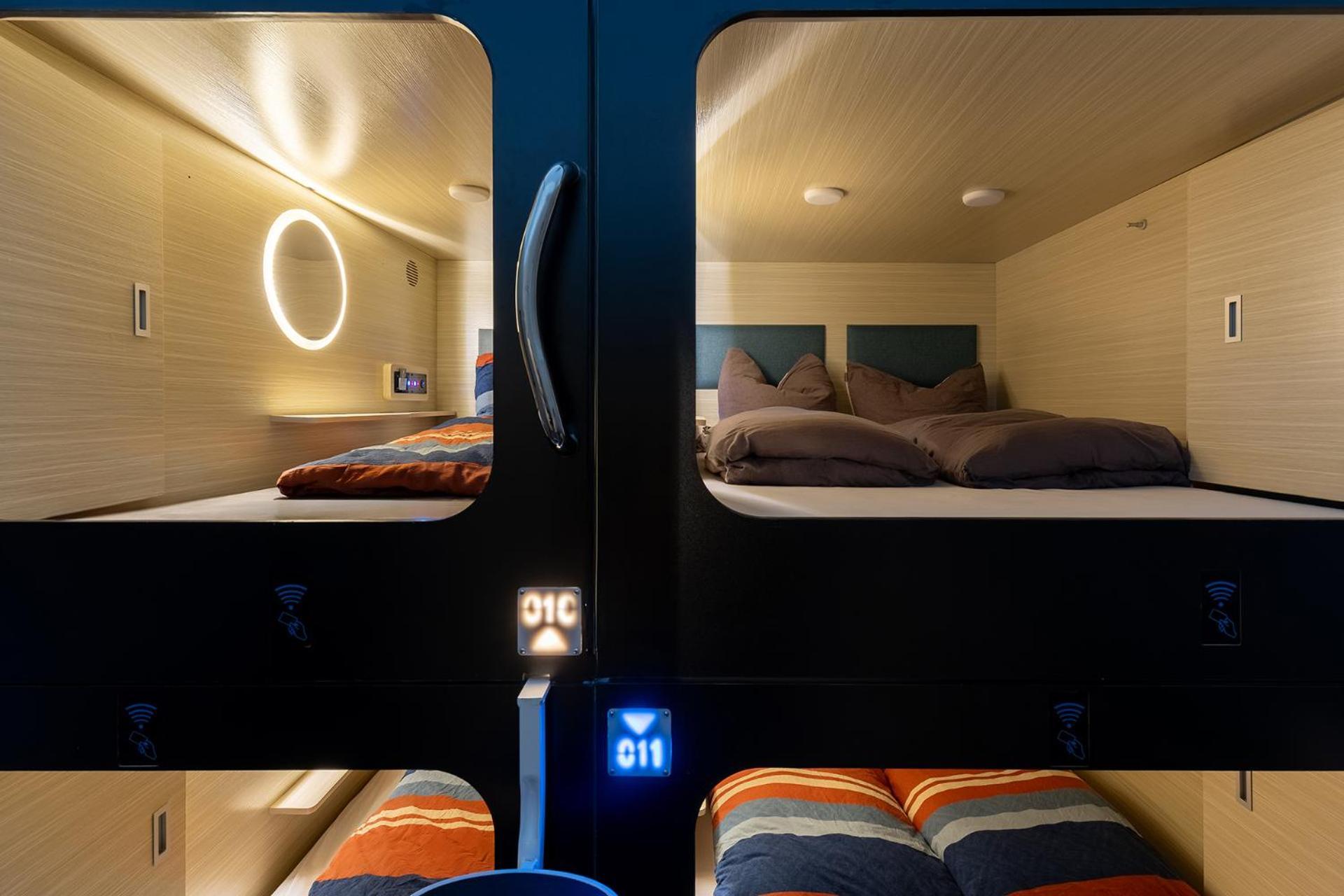 Mue Cubes - Capsule Hotel Basel Exterior photo