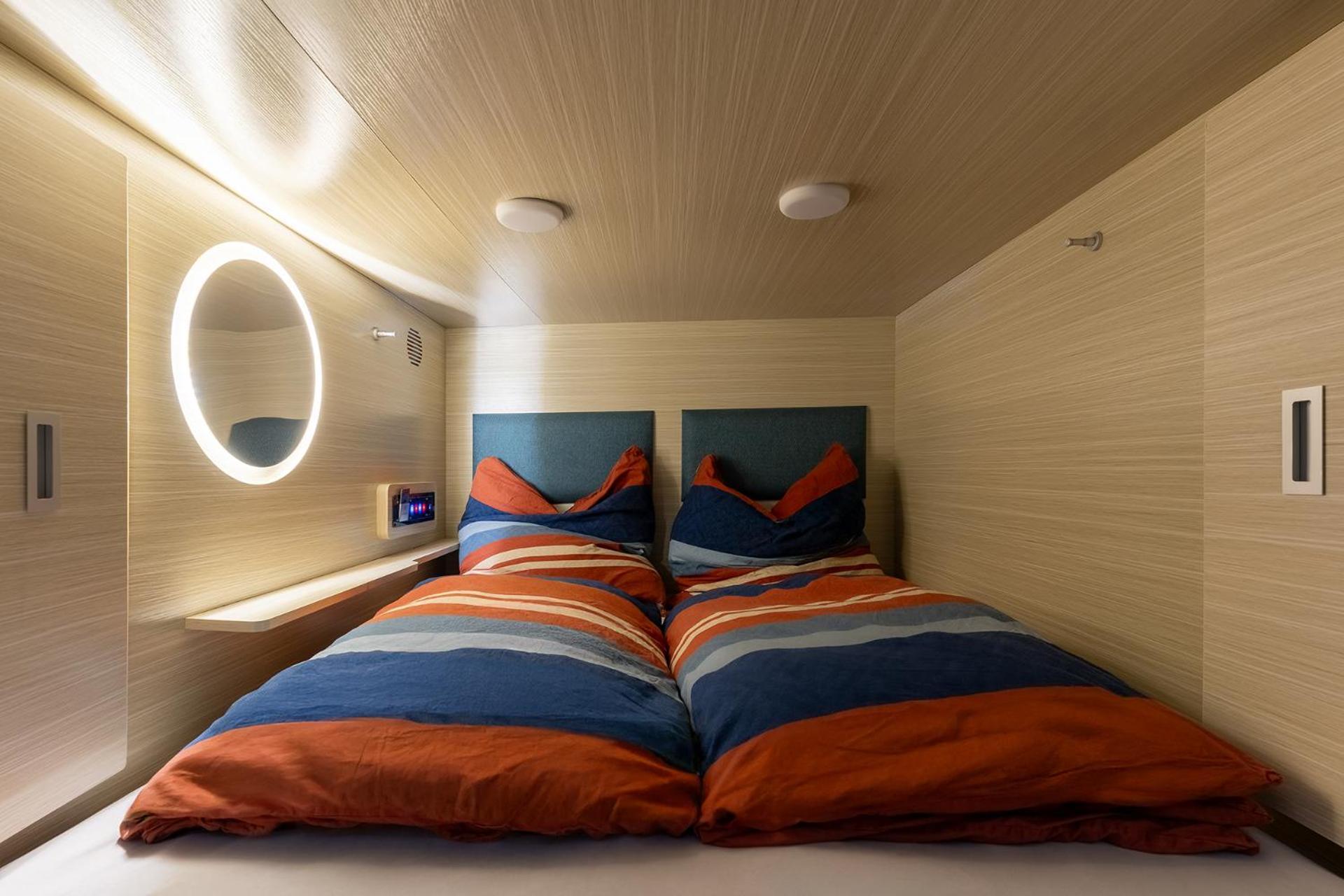 Mue Cubes - Capsule Hotel Basel Exterior photo